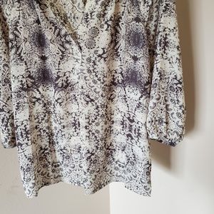 Violet & Claire Tops - Violet + Claire Patterned 3/4 Sleeve Blouse L Violet & Claire Tops - Violet + Claire Patterned 3/4 Sleeve Blouse L